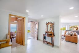 Kyle Kin Villa Interior