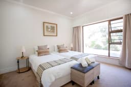 Kyle Kin Villa Bed Room