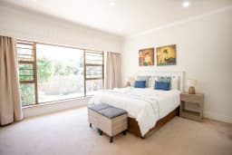Kyle Kin Villa Bed Room