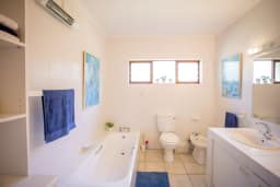 Schokarme Bathroom