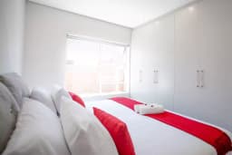 Apartment 50 Bedroom