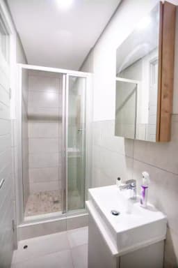 Apartment 72 Bathroom