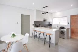 Kitchen of Townhouse 87