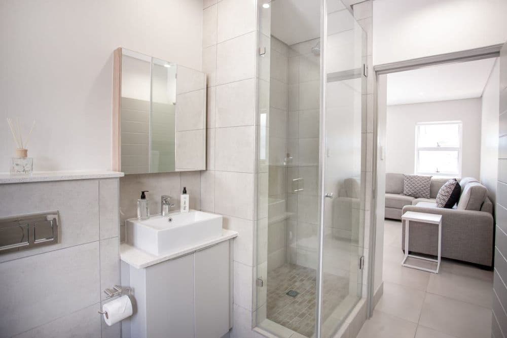 Apartment 72 — photo 3